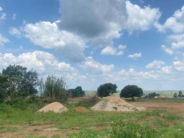 Vacant Land / Plot in Corridor Hill For Sale