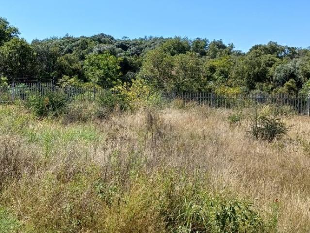 Vacant Land / Plot in Estate D' Afrique For Sale
