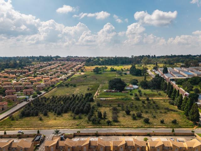 Vacant Land / Plot in Honeydew For Sale