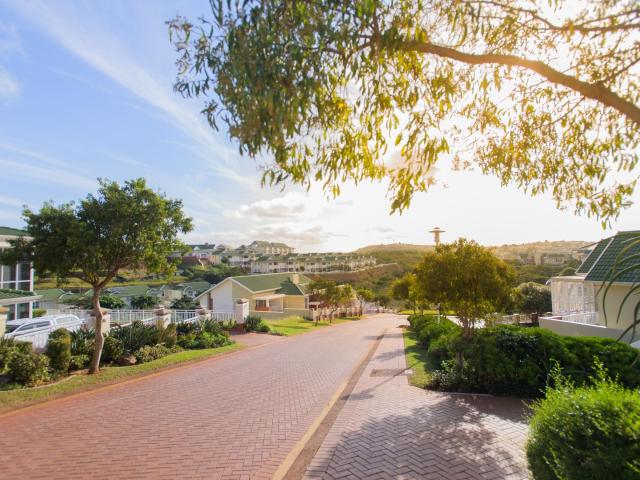 Vacant Land / Plot in Kindlewood Estate For Sale