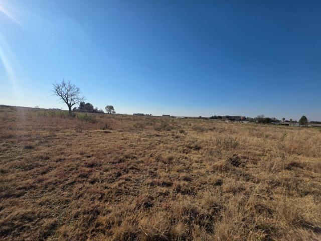 Vacant Land / Plot in Lochvaal For Sale