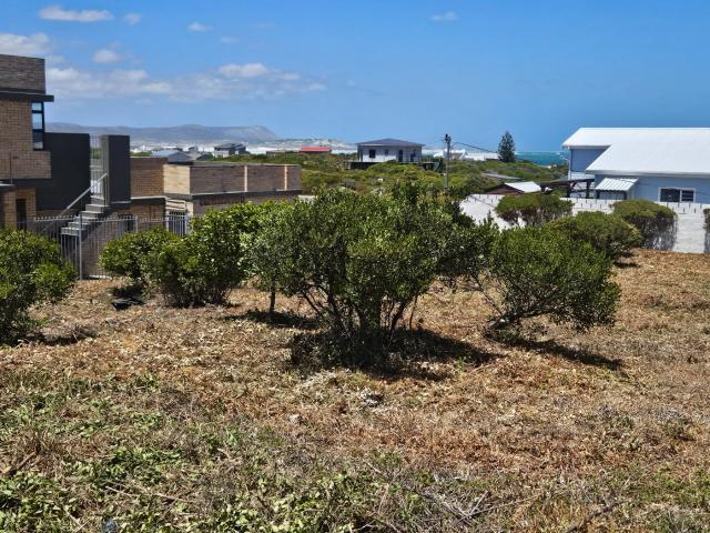 Vacant Land / Plot in Pearly Beach For Sale