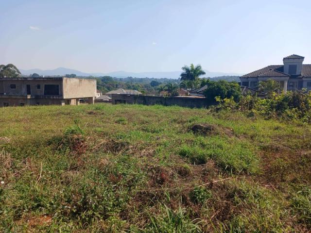 Vacant Land / Plot in Riverside Estate For Sale