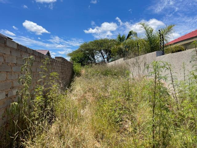 Vacant Land / Plot in Serala View For Sale