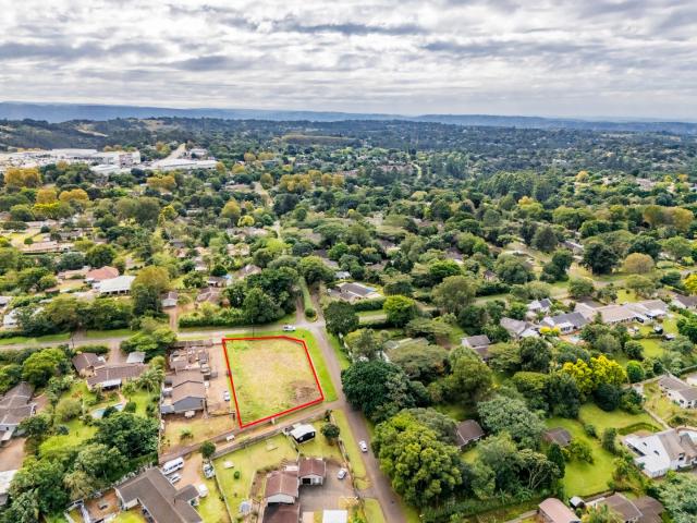 Vacant Land / Plot in Waterfall For Sale