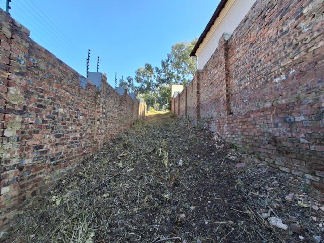 Vacant Land / Plot in Waterkloof Heights For Sale