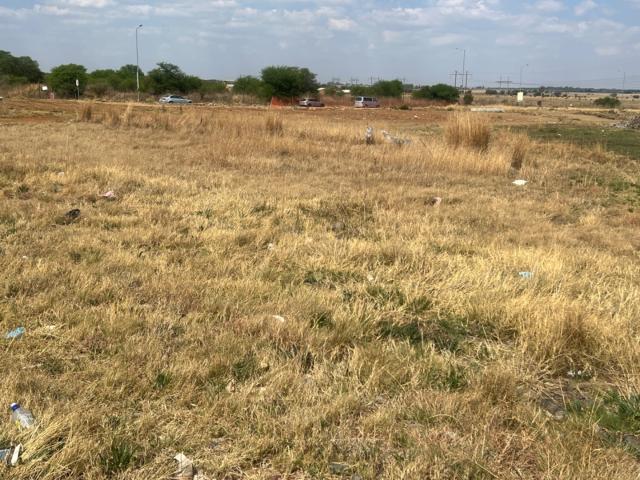 Vacant Land / Plot in Wilkoppies For Sale