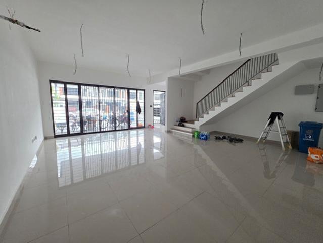Vacant New units Elmina Green Seven 7 Shah Alam Selangor for Sale