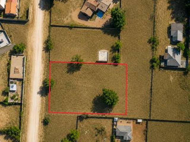 vacant stand for sale