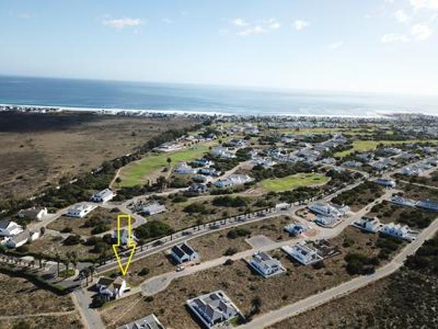 vacant stand in shelley point estate.