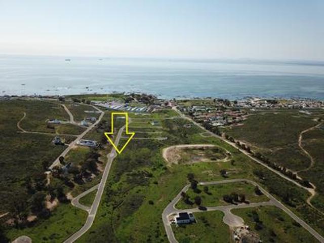 vacant stand in st helena views clos.