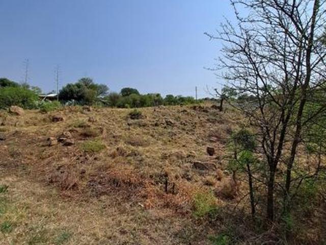 vacant stand, paradise