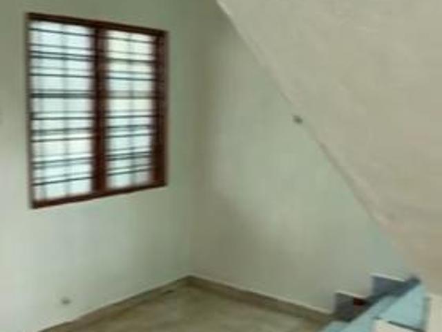 Vacant price negotiable Taman usaha jaya House Kuala Lumpur sales