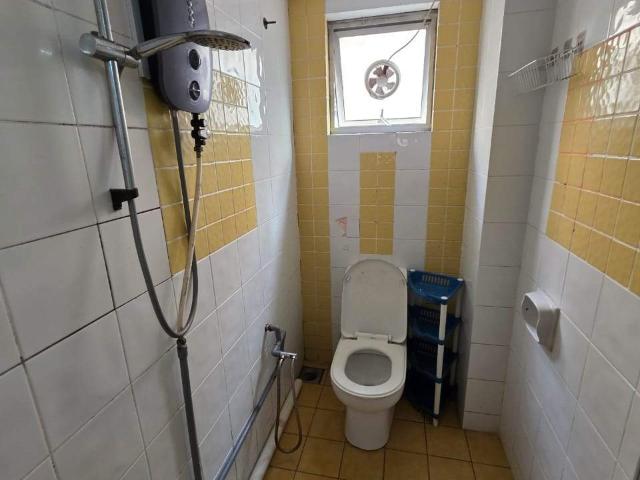 Vacant Room looking for Tennent