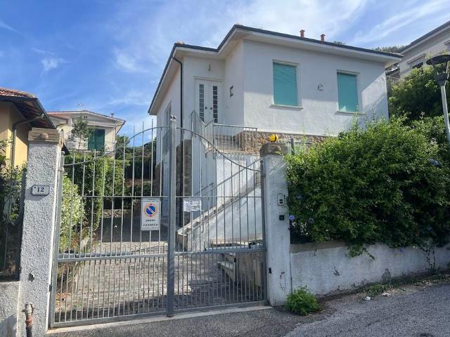 Vacanza Affitto Appartamento, in zona CASTIGLIONCELLO, ROSIGNANO MARITTIMO
