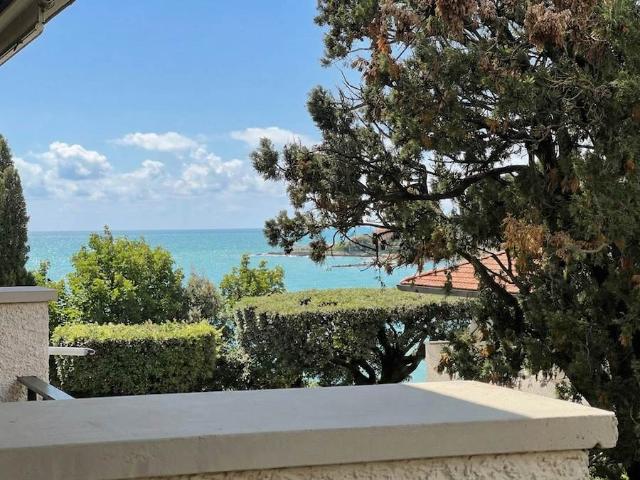 Vacanza Affitto Appartamento, in zona CASTIGLIONCELLO, ROSIGNANO MARITTIMO