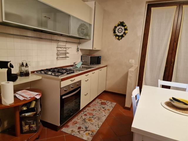 Vacanza Affitto Appartamento, in zona CENTRI: DESENZANO DEL GARDA, DESENZANO DEL GARDA