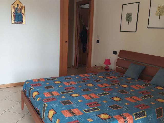 Vacanza Affitto Appartamento, in zona CENTRI: DESENZANO DEL GARDA, DESENZANO DEL GARDA