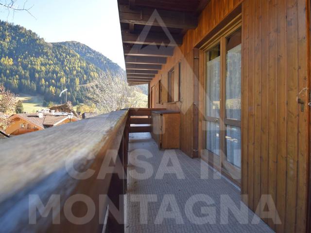 Vacanza Affitto Appartamento, in zona PERA, SAN GIOVANNI DI FASSA
