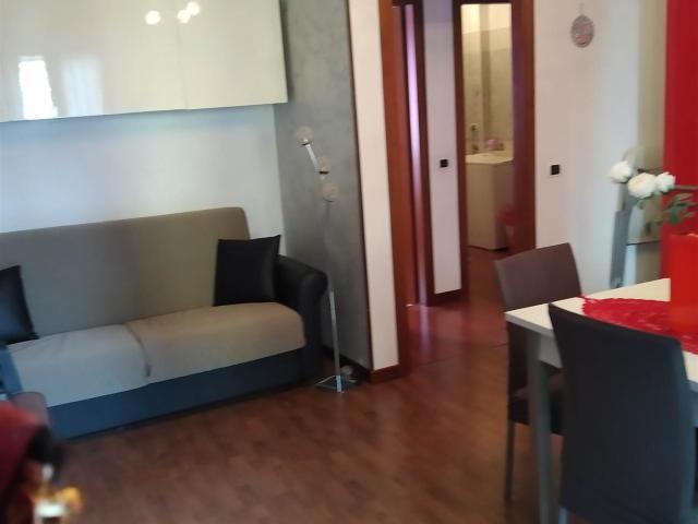 Vacanza Affitto Appartamento, in zona RIVOLTELLA DEL GARDA, DESENZANO DEL GARDA