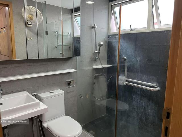 Vacanza @ East D14, Condominium