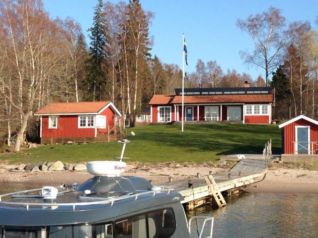 Vadholmsvägen, Blidö