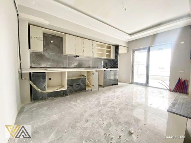 VADİ MANZARA EVLERİ OTURUMA HAZIR 3+1 SATILIK FIRSAT DAİRE !