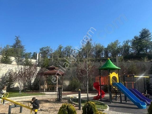 Vadi Ankara Sitesinde Satılık 4+1 Lüks Daire
