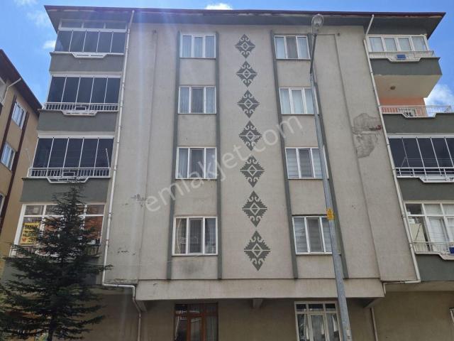 Vadi Emlak'tan Yeniyurt Mah. İmren Sitesinde Satılık Geniş 3+1