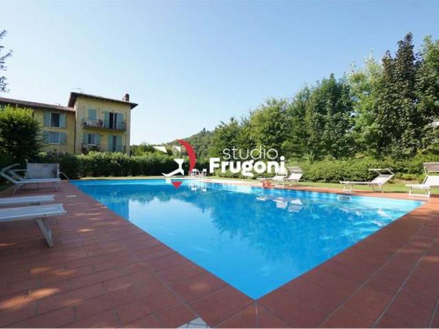 VAG58c ESCLUSIVO TRILOCALE IN CASCINA RISTRUTTURATA