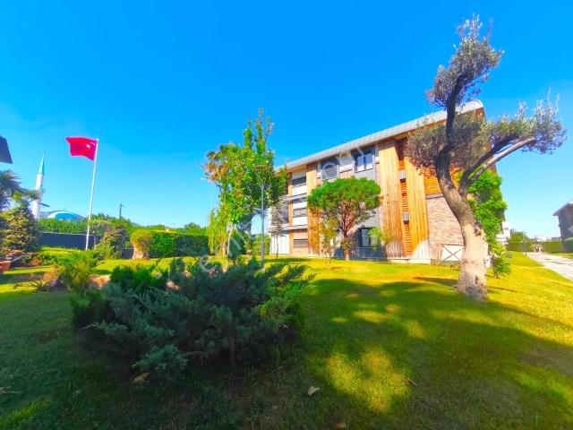 Vahdet'ten 4mevsim Sitesinde Tip 1 4+1 Ayrı Mutfak Satılık Daire