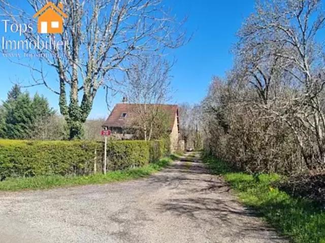 Vailhourles 12200 Achat / Vente terrain au dernier étage