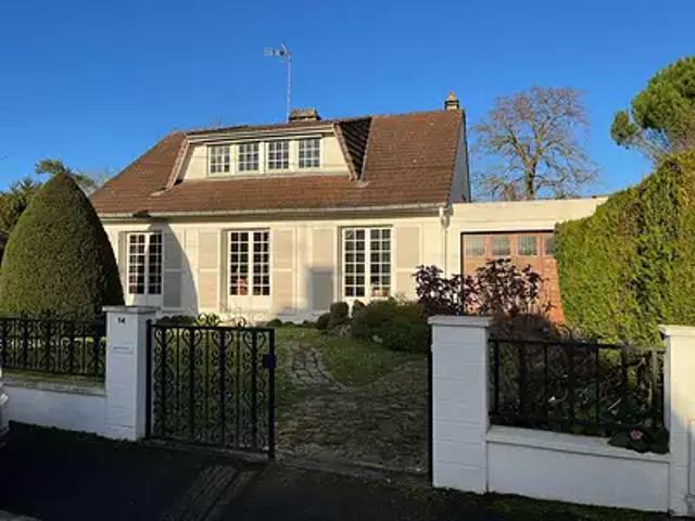Vaires sur Marne 77360 Achat / Vente maison 5 pièces t5 jardin terrasse