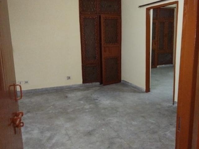 Shanti Plaza Vaishali 2 Bedroom 950 Sq. Ft. Builder Floor in Vaishali Sector 4 Ghaziabad Listing ID: #9062