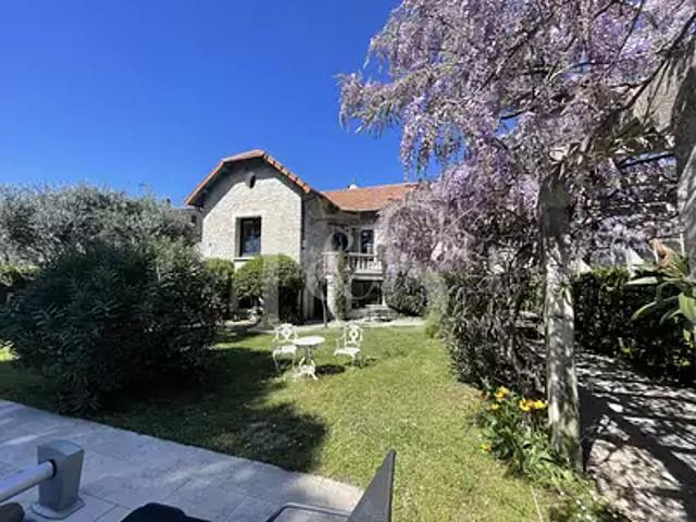 Vaison la Romaine 84110 Achat / Vente maison 10 pièces t10