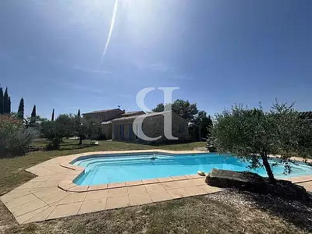 Vaison la Romaine 84110 Achat / Vente maison 6 pièces t6 piscine