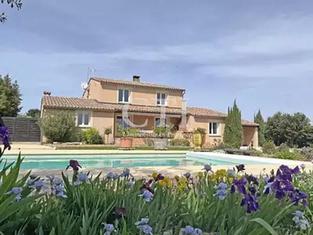 Vaison la Romaine 84110 Achat / Vente maison 6 pièces t6 piscine