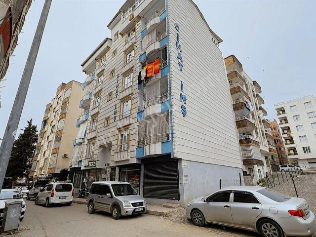 Vakıfsız Satılık Dükkan Ofis Wc Ve Mutfaklı