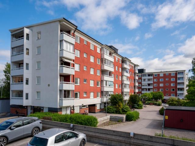 Valthornsvägen 20