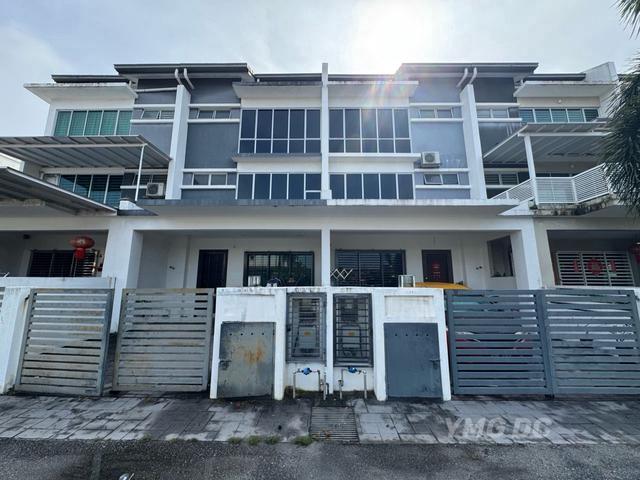 Value buy 3Sty HouseTaman Sejati 5BEDROOM Selling Below Market