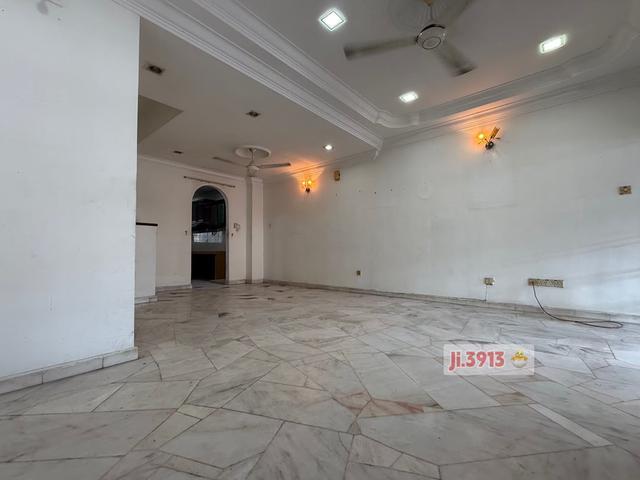 Value Buy 18x65 4R3B Taman Sentosa 2Sty House Klang