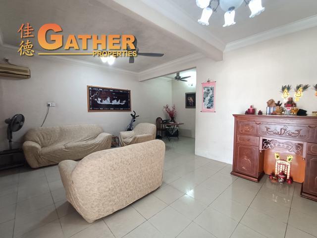 Value Buy 2 Storey Terrace at Taman Jambu Mawar near OCBC for Sale