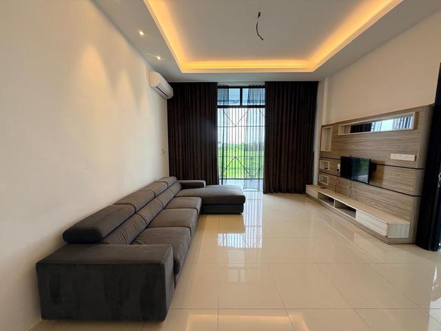 Value Buy Orchard Residence for Sale near La Promenade