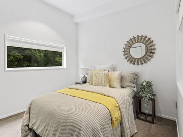 Value large townhouse