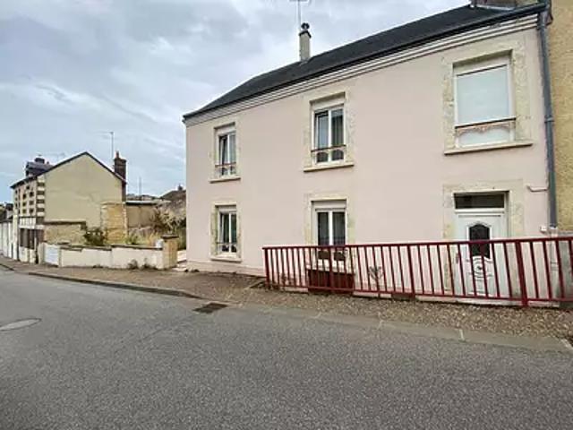Val au Perche 61260 Achat / Vente maison 6 pièces t6 au dernier étage cave