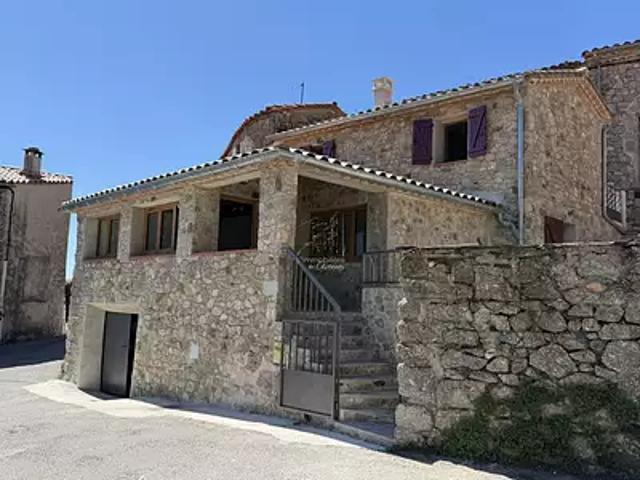 Val d’Aigoual 30570 Location maison 4 pièces t4 terrasse