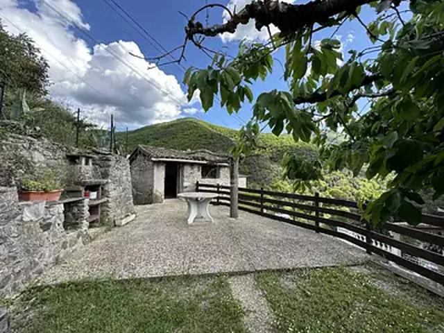 Val d’Aigoual 30570 Location maison 2 pièces t2 terrasse