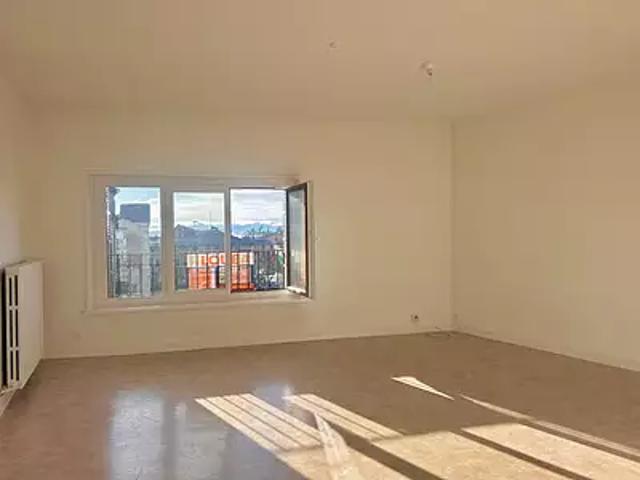 Val d'Oingt 69620 Location appartement 3 pièces t3 au dernier étage