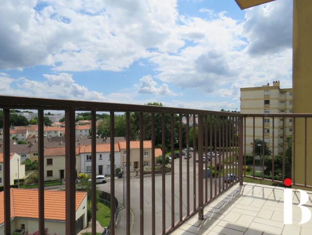 Val de Chézine, appartement vendu avec locataires en place !