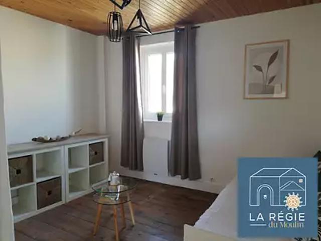 Val de Virieu 38730 Location appartement 1 pièce t1 parking
